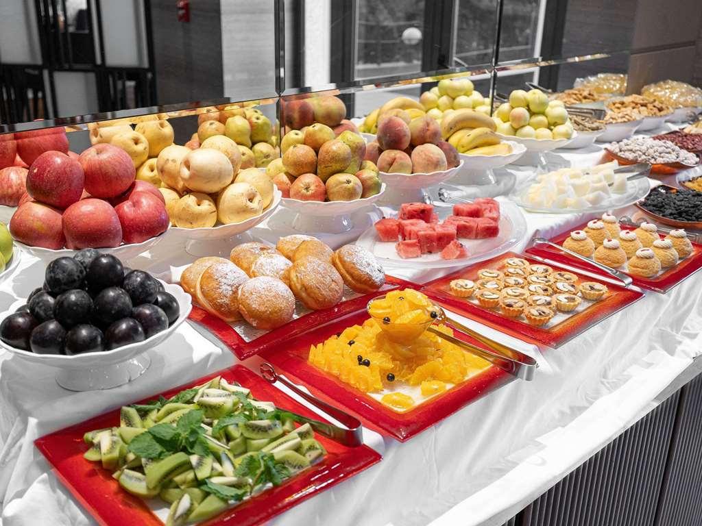 Moevenpick Hotel 塔什干 餐厅 照片